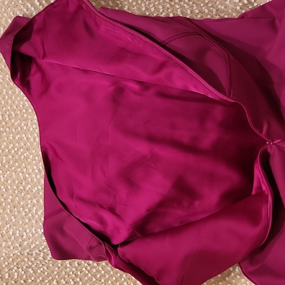Catherine dress - Picture 8 of 9
